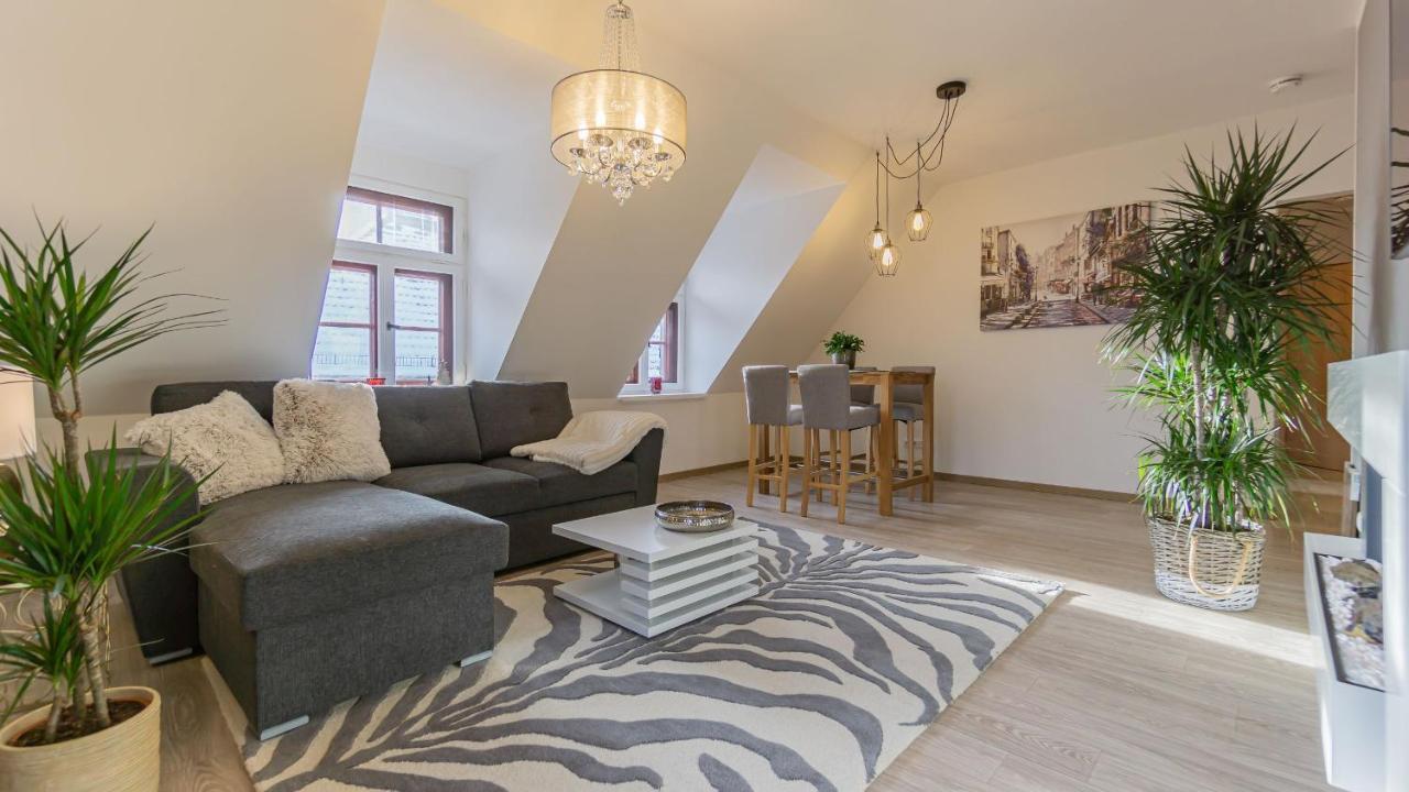 Altstadtapartment, 80 Qm,2 Schlafzimmer,Parkplatz,Netflix Cottbus Exterior foto